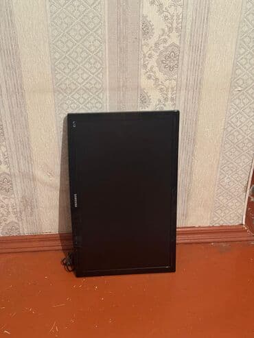 Kabrolar: Televizor Samsung LCD 24" — 3