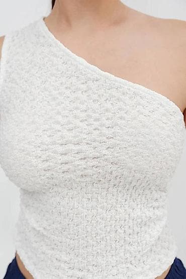 Üst geyimi: Məhsul geyinilməyib, M bədən (38 ölçü). Alınan məhsul geri — 4