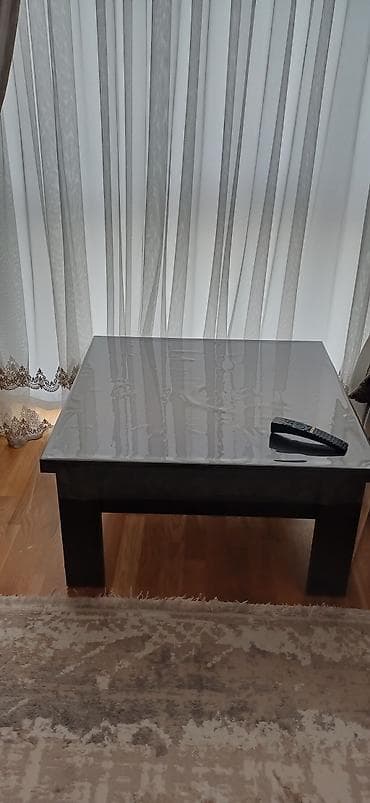samdanlar: Kvadrat masa, Açılmayan, Təkərsiz, Taxta, Zəmanətsiz — 1