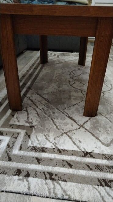 Təmir və tikinti: Jurnal masası, İşlənmiş, Açılmayan, Taxta, Dördbucaq masa — 3