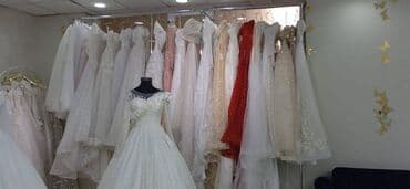 Gəlinliklər (Ukrayna, Türkiyə, yerli) satılır. 200 azn-dən başlayan