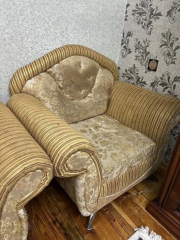 divan işlenmiş: Klassik tərz kreslo - Rəng və naxış: Qızılı-bej tonlarda, klassik — 2
