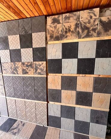 fasad kafelləri: Fasad üçün müxtəlif rəng və fakturalı dekorativ daş panelləri. Bu — 42