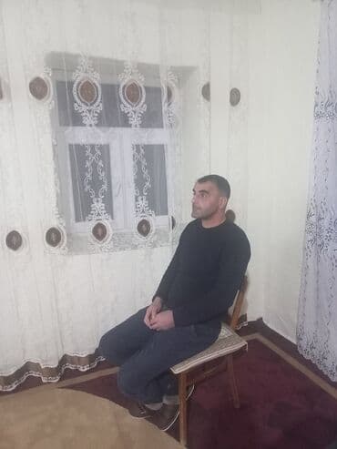 Xadimələr: Ailəliyəm 2 uşağım var.Bağ evinə işçi istəyən müraciət edə bilər. Evdə — 2