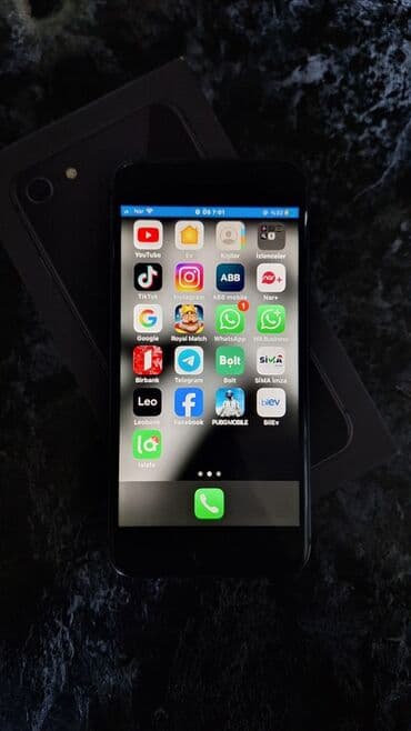 Samsung: IPhone 8, Qara, Barmaq izi, Face ID, Sənədlərlə — 6