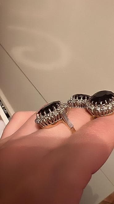 qol sati: Qızıl dəstbrilyant qaşla1 kar27.20 (9.49+17.71) 750,dəst satılır — 3