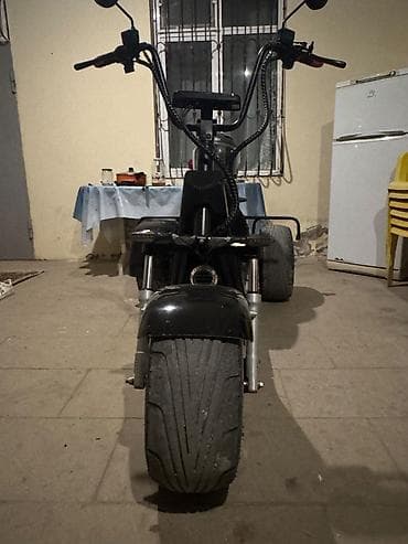 traktor traktor traktor: 500 sm3, 2024 il, 30 km — 3