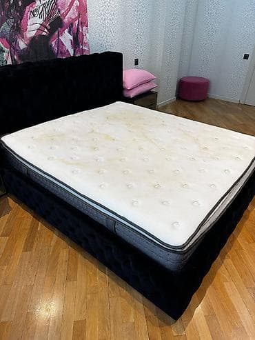 Ortopedik matras super vəziyyətdədir sadəcə üstündə ləkə var oda ki — 2