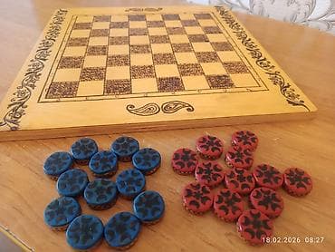 İdman alətləri: Taxta və daşlarla dama oyunu dəsti ölcüsü 37×37 sm - Material: taxta — 2