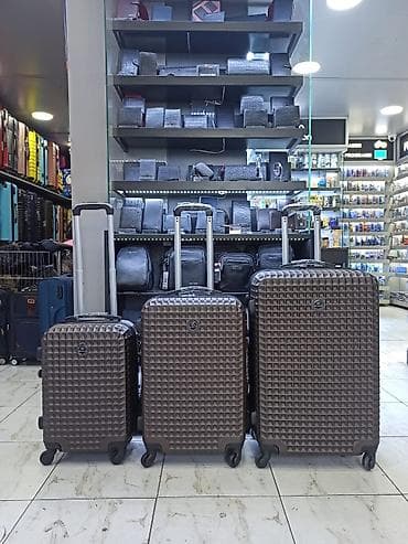 Sərt korpuslu səyahət çamadan dəsti – 3 ölçü - Material: yüngül və