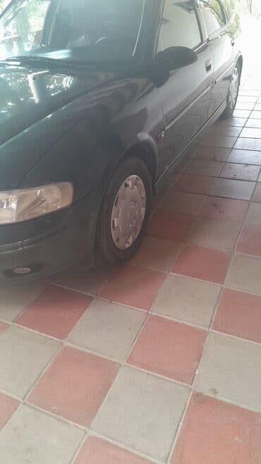 mtz 80 1: Opel Vectra: 1.8 l | 1999 il 39500 km Sedan — 2