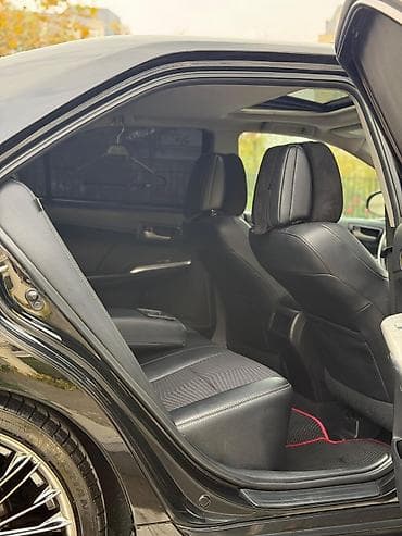 kamaz diski: Toyota Camry (VII nəsil, təxminən–2014 üslubu) – sedan, qara rəng — 7