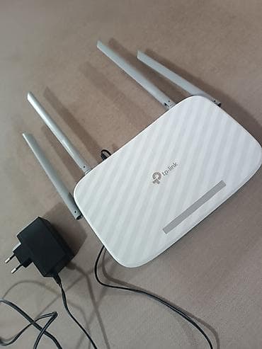 ipad 2: TP-Link Archer C50 (AC1200) Dual Band Wi‑Fi router - Model: Archer — 3