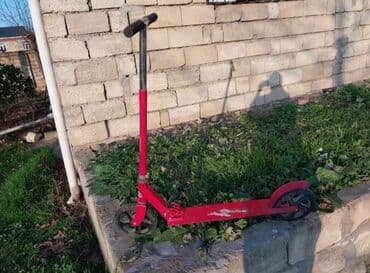 təkər 16 c: Qırmızı rəngli uşaq skuter - Rəng: qırmızı - Mexaniki, 2 təkərli — 1