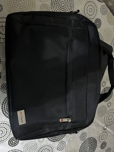 Printerlər: HP noutbuk + çanta Texniki xüsusiyyətlər: - Ekran: təqribən 14" LED — 4