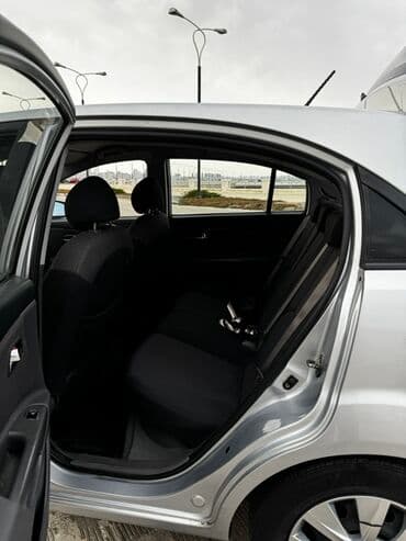 ravon nexia r3 satis merkezi: Kia Rio hatchback, gümüş rəng. - Kuzov: 5 qapılı, kompakt hatchback — 17