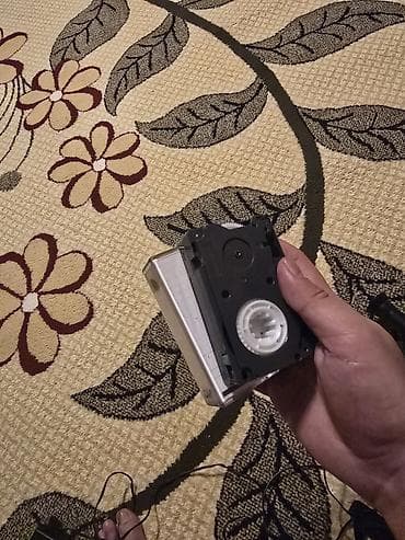 sumqa: Retro videokamera dəsti – kasetli (VHS-C) panasonic markasina aid — 4