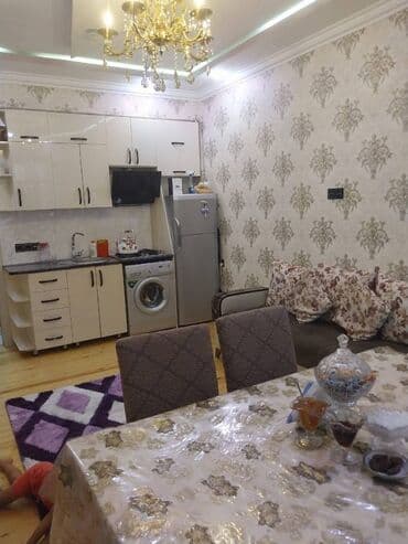 yeni tikili temirsiz menziller: Sumqayıt şəhəri,Sülh küçəsi,Baxça şəhər yaşayış kompleksində,10 — 2