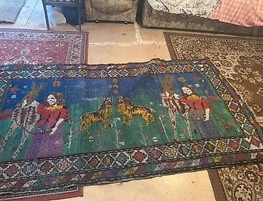 çiçi xalçası: Təsvir: - Unikal naxışlı xalça/rəzdərili kilim. - Əsas kompozisiya — 3