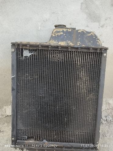 ventil: Məhsul: Avtomobil mühərriki üçün radiator Təsvir: - Dəmir/metal — 1