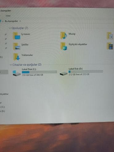 kompüter: Masaüstü kompüter Əla vəziyyətdə isadəyən əlaqə saxlaya bilərlər — 2