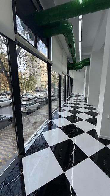 Mənzillər: Əsasən showroom, butik, atelye, ofis, coffeeshop və s. təyinatlar üçün — 5