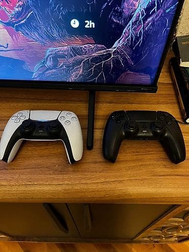 Elektronika: PS5 + çantası + 2 şəkildəki pult + göy rengi var her üçü orginaldır + — 7
