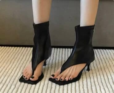 basanoşkalar 2024: Balenciaga, Ölçü: 38, rəng - Qara, Yeni — 1