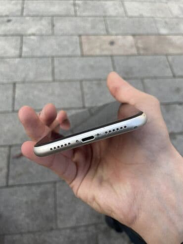 География: IPhone 11, 128 ГБ, Белый, Face ID — 4