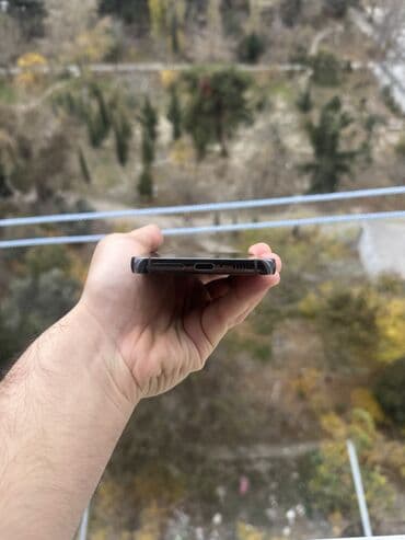 samsun a80: Samsung Galaxy S23, 128 GB, rəng - Boz, Barmaq izi, Simsiz şarj — 3