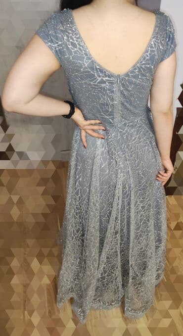 Kurtkalar: Ziyafət donu L bədən Simli, alt tonu buz mavisi olan gümüşü rəngli — 4