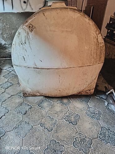 cən: Bak, Plastik, 1000 l l — 2