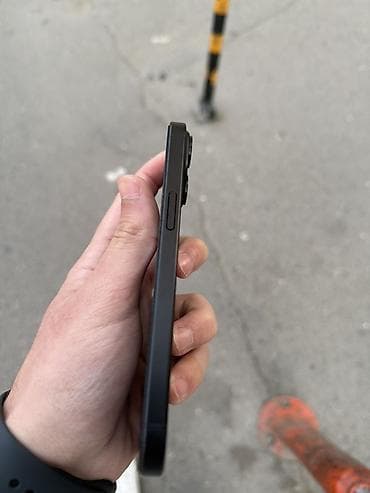 iphone 5 qiyməti: IPhone 15, 128 GB, Qara, Simsiz şarj — 3