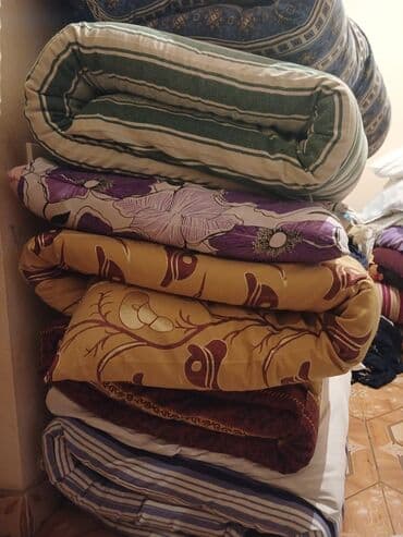 yatax dəsdi: Yataq dəsti dəstləri – yorğan, döşək və yastıqlar - Müxtəlif naxış və — 1