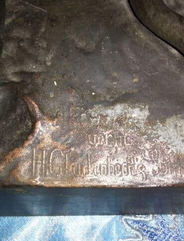 statuetka heykel: Fiqur — 3