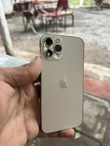 iphone 15 pro 256 qiymeti: IPhone 12 Pro, Qızılı, Face ID — 8