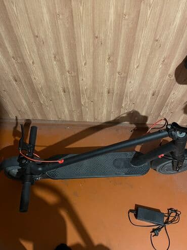 hoverboard qiymeti bakida: İşlənmiş Elektrik samokat 8", 351 - 500 Vt, 26 - 35 km/s, Ünvandan götürmə — 7