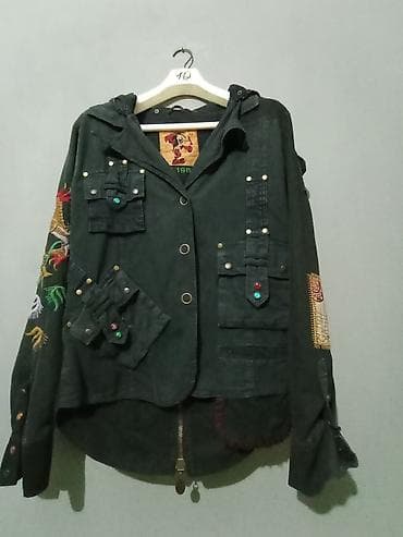 kurtka kiwi: Qaranlıq yaşıl rəngdə, kapüşonlu dizaynlı unisex üstdan geyim/kurtka — 1