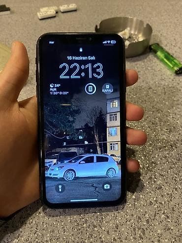 IPhone Xr, 128 GB, Qara — 1