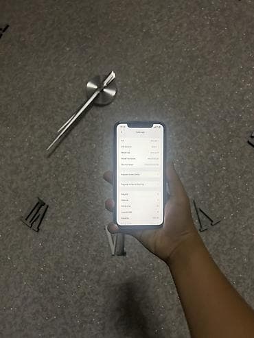 iphone 11 qiyməti: IPhone 11, 128 GB, Ağ, Face ID — 2