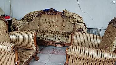 kafe divanı: İşlənmiş, Klassik divan, Divan, Bazasız, Açılmayan — 3