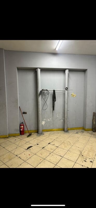 rengsaz elan: Rəngsaz tələb olunur, Növbəli qrafik, Natamam iş günü, Aylıq ödəniş — 6