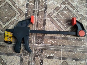 taxta yonan stanok: Mengene taxta sıxan — 1