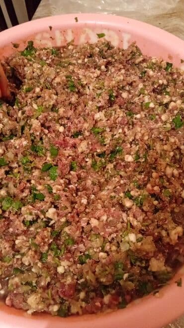 Мясная и рыбная продукция: Qışın yeməyi 🌨️ Halal, təmiz ətdən ləzzətli gürcü xəngəli. 😋Bişdikcə — 6