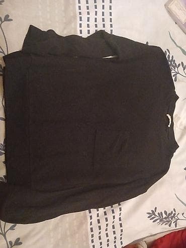 uzun kurtka modelleri: Qara rəngli uzunqol köynək/sviter - Material: yumşaq, elastik — 1