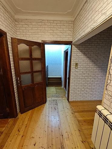 kiraye evler gence 2021: Yeni Günəşli 33 polis bölməsinin yanı,3 otaqlı mənzil tam təmirli və — 4