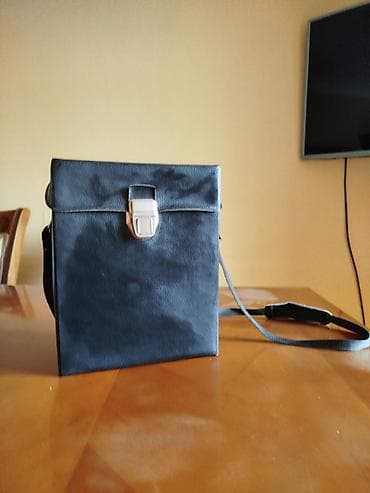 kubok qiyməti: Hərbi binokl.Əla vəziyyətdədir.Qiymət razılaşma yolu ilə — 3