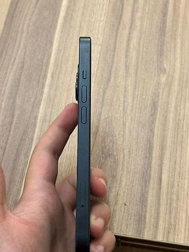 ariston iwlenmiw: IPhone 14, 128 GB, Midnight, Face ID — 4