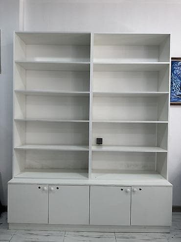 kitab skafi: Ağ rəngli iki bölməli kitablıq/dolap sistemi - Dizayn: Minimalist, ağ — 3