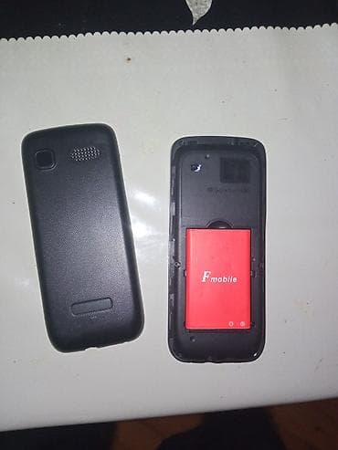 bluetooth qulaqciqlar qiymeti: Telefon, tam işlek vəziyyetdedir. tep tezedir cemi 1 ay yarım — 4